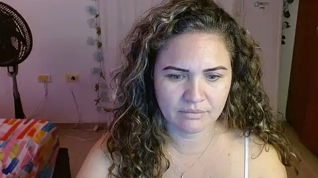 helenca43 online show from 09.10.25