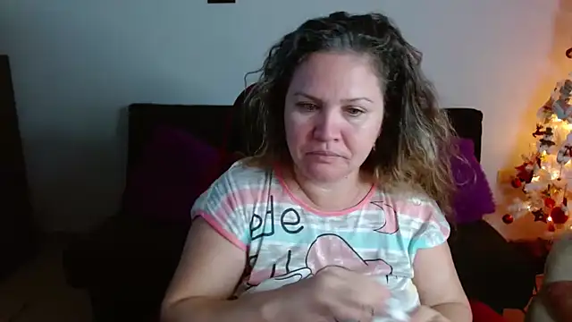 helenca43 online show from 12.21.25