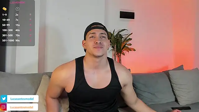 Snapshot of lucasanto_ chatting on 12.17.24 lucasanto  online show from 12.17.24