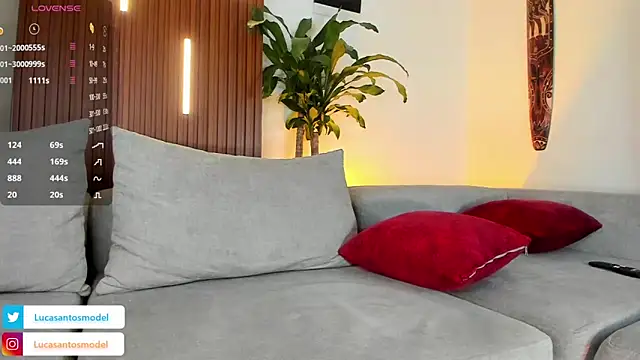 lucasanto  online show from 12.03.25