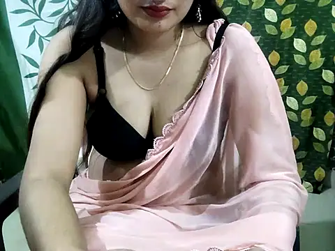 Aarvi Arora online show from 02.04.25