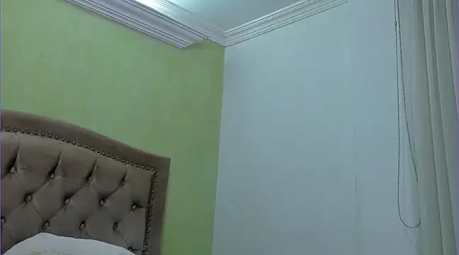 Luciluu20 online show from 01.22.25