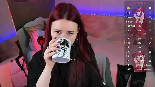 Lily Moonlight online show from 05.18.26