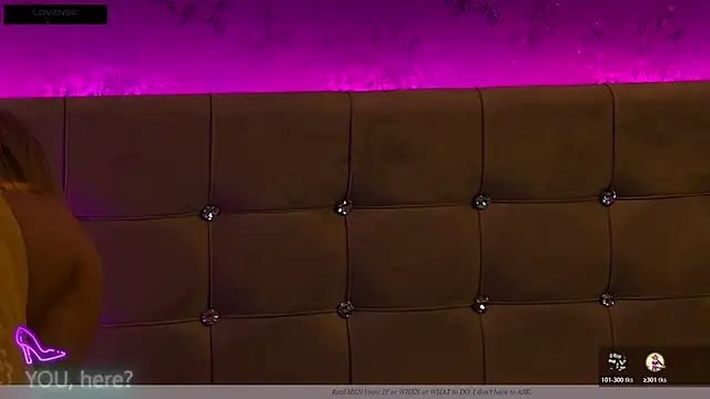 ZoeMesmerize online show from 11.10.25