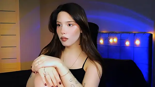 Stacy Gonzales  online show from 12.15.24