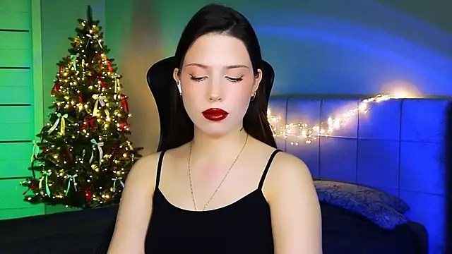 Stacy Gonzales  online show from 01.03.25