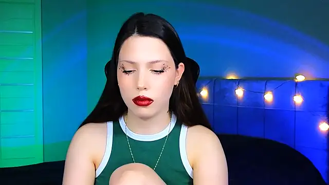 Stacy Gonzales  online show from 02.22.25