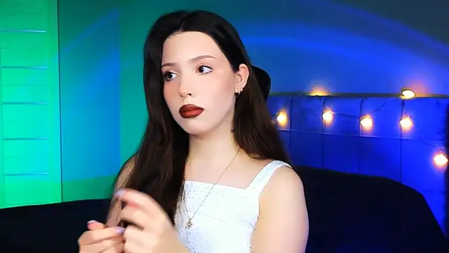 Stacy Gonzales  online show from 02.26.25