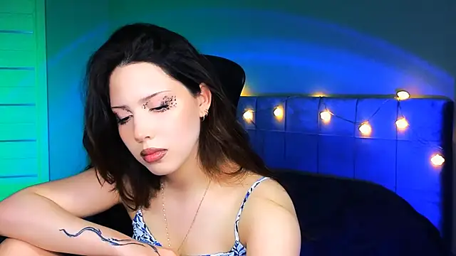 Stacy Gonzales  online show from 03.09.25