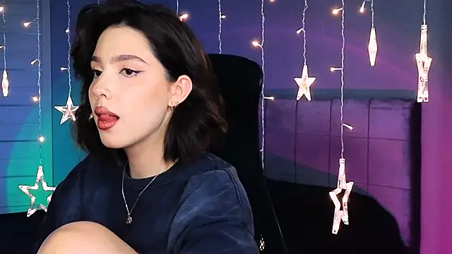 Stacy Gonzales  online show from 09.27.25