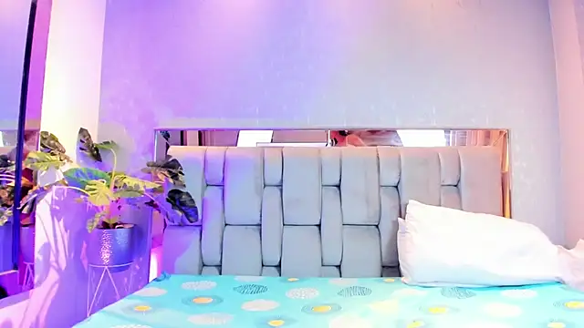 RoseTaylor   online show from 02.22.26