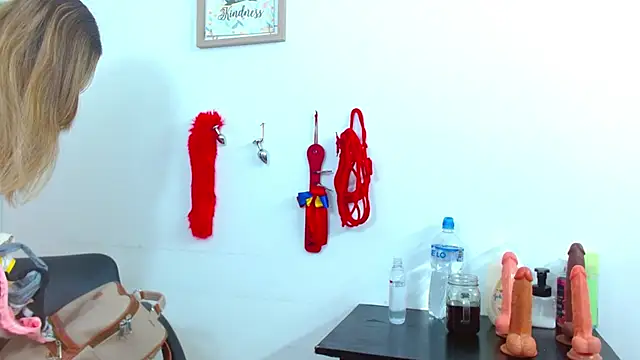 JessicaRabbit04 online show from 01.10.25