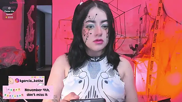 Lin-cute online show from 10.25.25