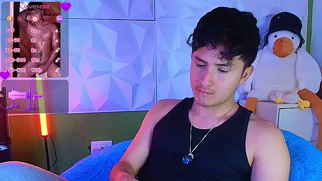 santyago taylor online show from 10.07.25