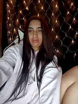 ifeelverywet andhot online show from 10.24.25