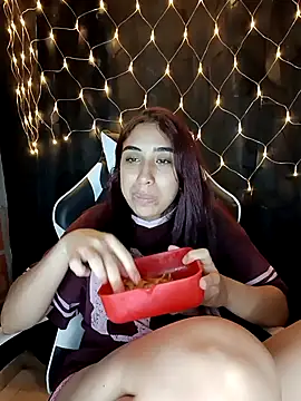 ifeelverywet andhot online show from 11.12.25