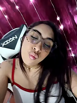 ifeelverywet andhot online show from 04.29.26