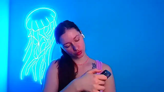 Fantasy July online show from 01.21.25