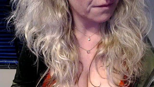 JenniLowen online show from 03.03.25