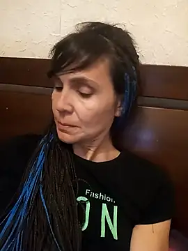 Francenia lolis online show from 09.19.25