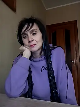 Francenia lolis online show from 12.05.25