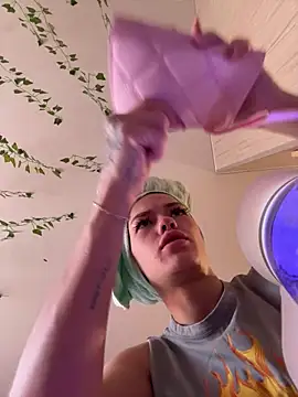 -Sexy Barbie- online show from 09.18.25