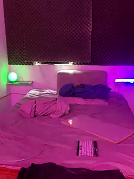 thesummerboy online show from 09.26.25