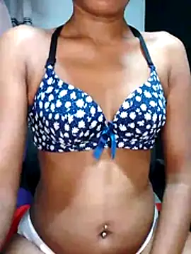 juliya Les online show from 11.13.25