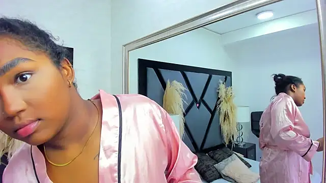 AlejandraLeroy online show from 03.13.25