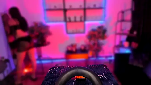 Snapshot of electra_goddes chatting on 10.22.25 electra goddes online show from 10.22.25