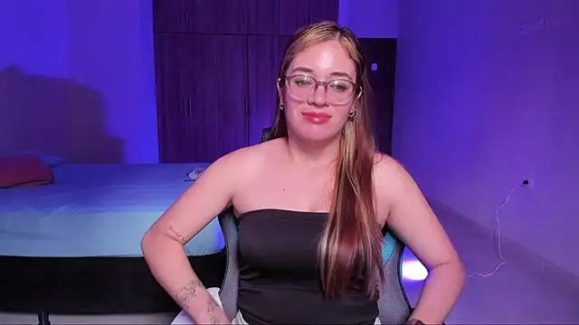 atenas 05  online show from 02.28.25