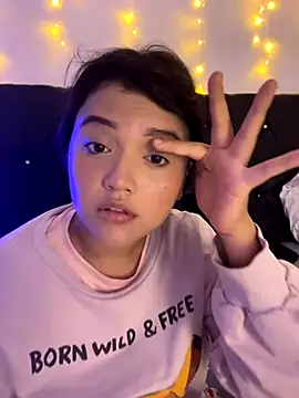 alisson carolina73 online show from 11.20.25