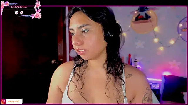 kiki cavilll online show from 09.08.25