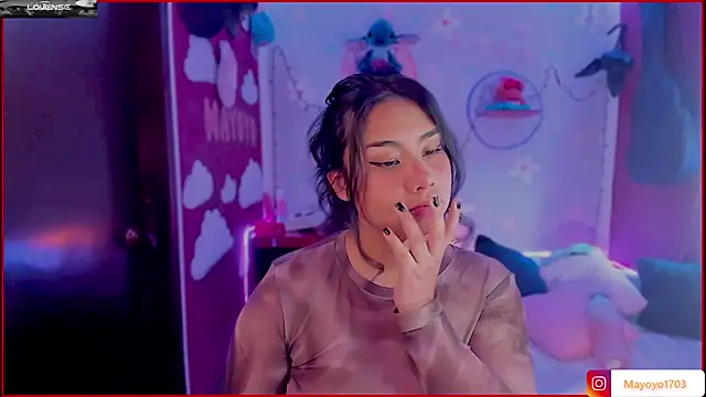 kiki cavilll online show from 11.05.25