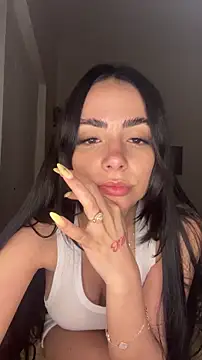 Snapshot of SexyDelaJ chatting on 10.08.25 SexyDelaJ online show from 10.08.25