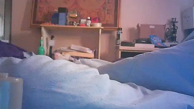 Snapshot of DI4MOND_FIR3 chatting on 10.17.25 DI4MOND FIR3 online show from 10.17.25
