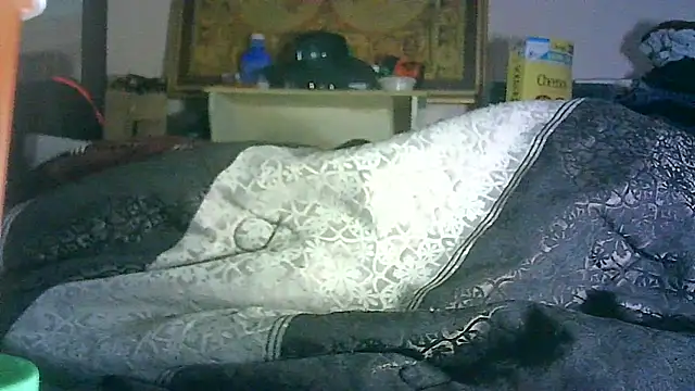 Snapshot of DI4MOND_FIR3 chatting on 04.12.26 DI4MOND FIR3 online show from 04.12.26