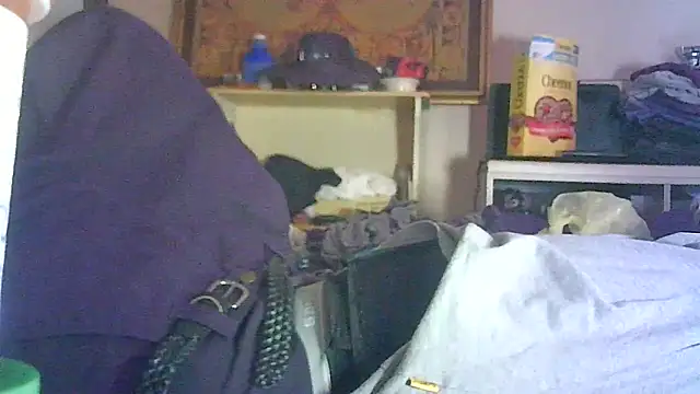 Snapshot of DI4MOND_FIR3 chatting on 04.12.26 DI4MOND FIR3 online show from 04.12.26