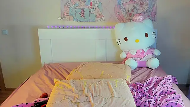 kuraii1  online show from 03.08.25