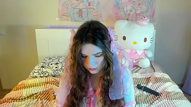 kuraii1  online show from 03.09.25