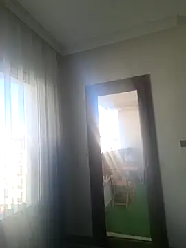 cansuozell online show from 11.16.25