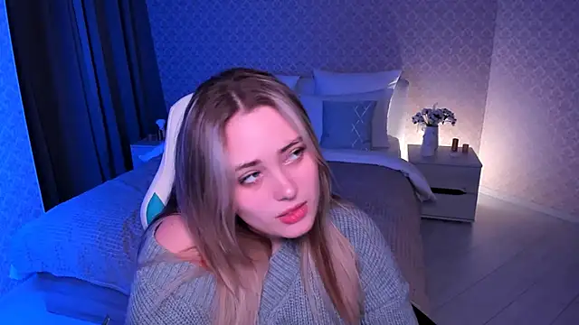 Snapshot of Rose_Sweetiee chatting on 12.03.24 Rose Sweetiee online show from 12.03.24