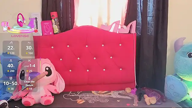 Snapshot of dulce_celeste15 chatting on 09.30.25 dulce celeste15 online show from 09.30.25