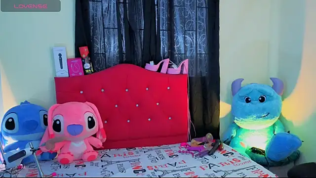 Snapshot of dulce_celeste15 chatting on 10.03.25 dulce celeste15 online show from 10.03.25