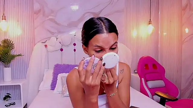 Carohorny4u online show from 09.21.25