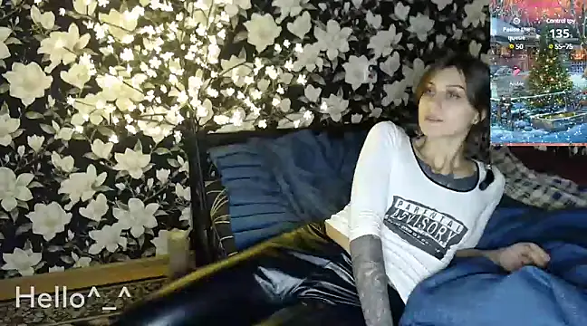 Snapshot of BroadFantasy chatting on 12.10.24 BroadFantasy online show from 12.10.24