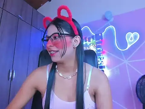  ALLYSON18  online show from 01.21.25