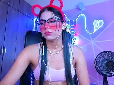  ALLYSON18  online show from 02.06.25