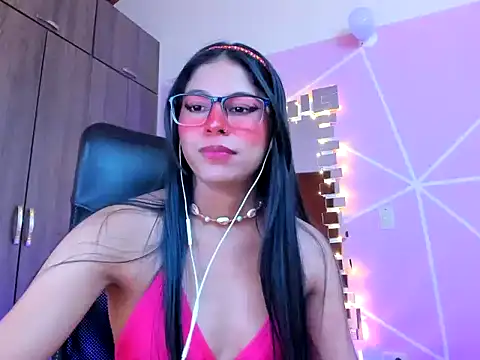  ALLYSON18  online show from 03.20.25