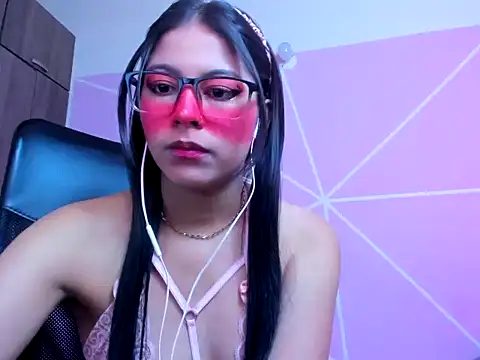  ALLYSON18  online show from 12.22.25